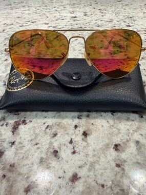 Ray-Ban Aviator Sunglasses - Gold Frame with Orange and Pink Mirrored Lenses